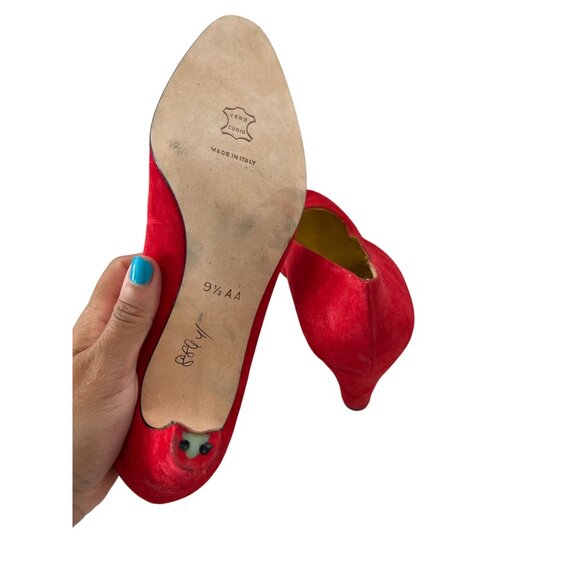 ESCADA Womens Red Suede Vintage Heels Sz 9.5 - Picture 5 of 5